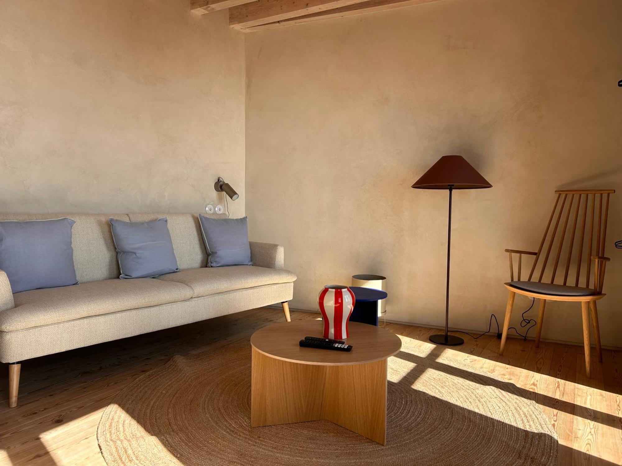 O Poleiro - Modern Living Apartment Lisbon